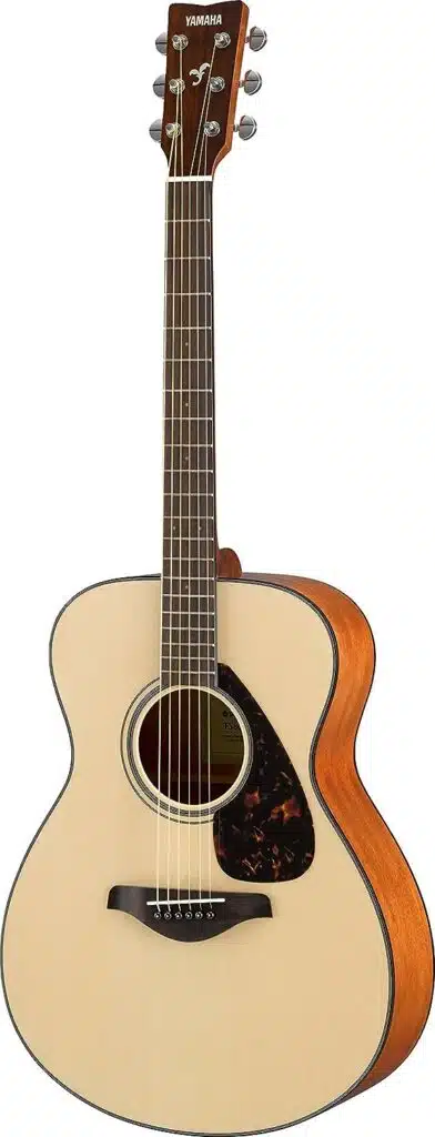 Guitare acoustique Yamaha FS800