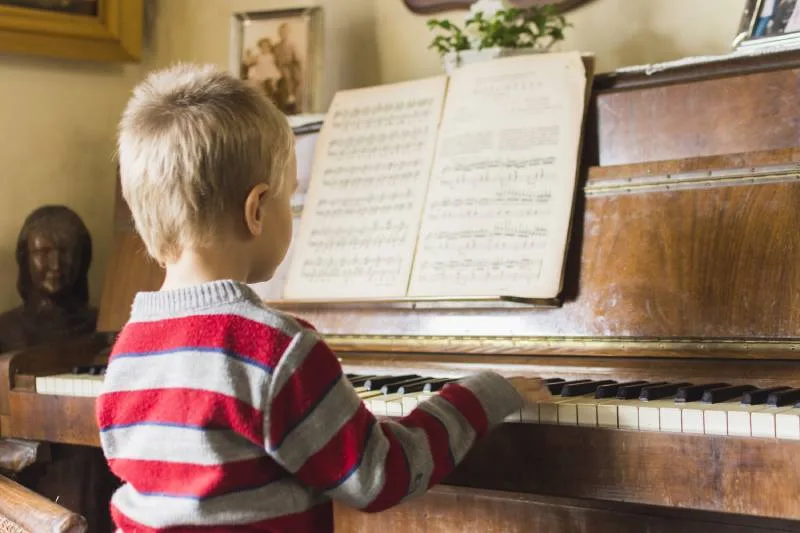 The 5 Best Piano Books for Beginners (Kids)